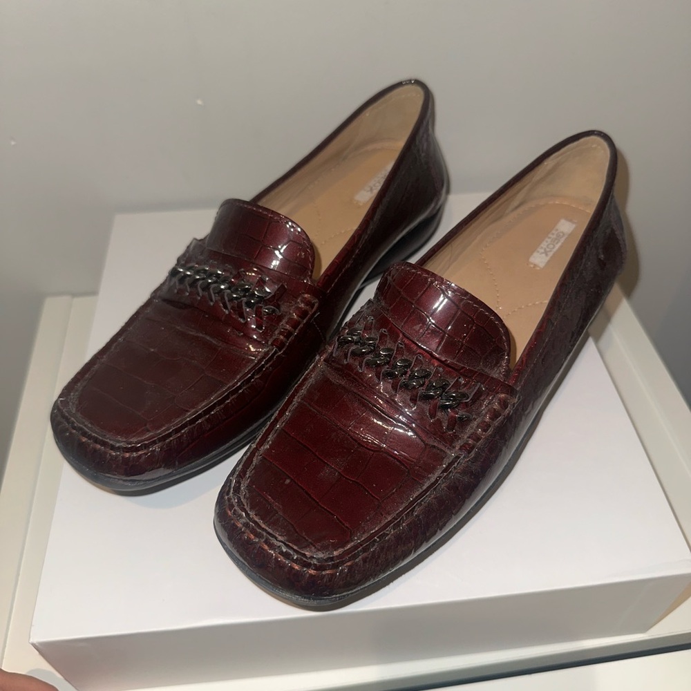 Geox Burgundy Loafers with Silver Chain